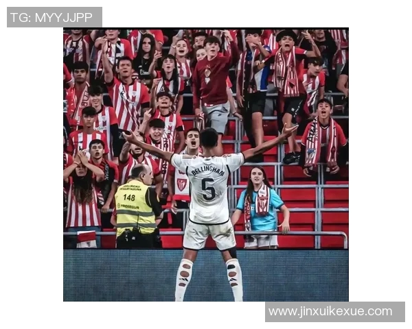 足坛另类庆祝动作盘点 足坛另类庆祝动作盘点