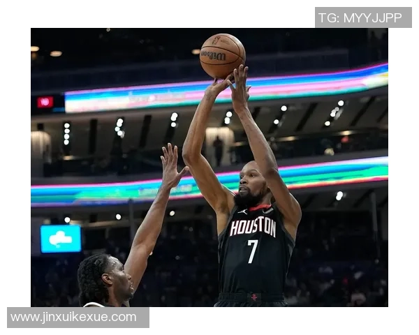 杜兰特赛场爆发小插曲,裁判如何处理? 杜兰特赛场爆发小插曲,裁判如何处理?