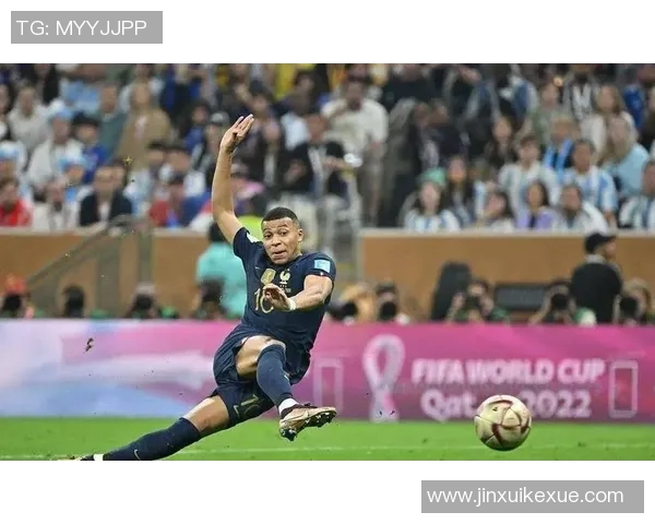 中场精准吊射破门全场沸腾球迷疯狂欢呼瞬间成为经典时刻